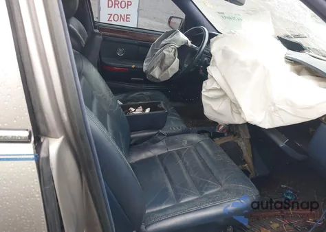 1996 Cadillac Deville z USA, uszkodzony, nr VIN 1G6KD52Y4TU250399